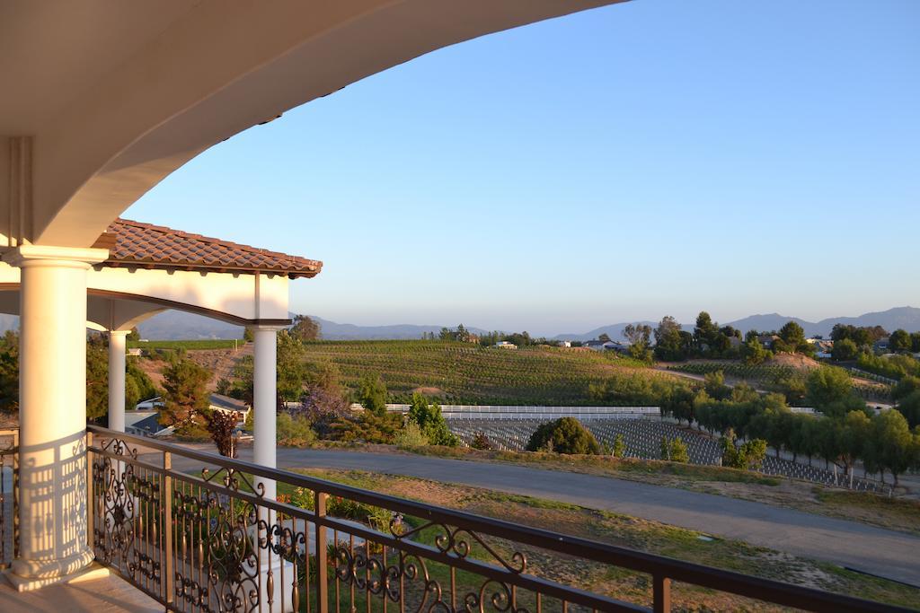 Que Syrah Resort تيميكولا، ريفيرسيدي، كاليفورنيا الغرفة الصورة